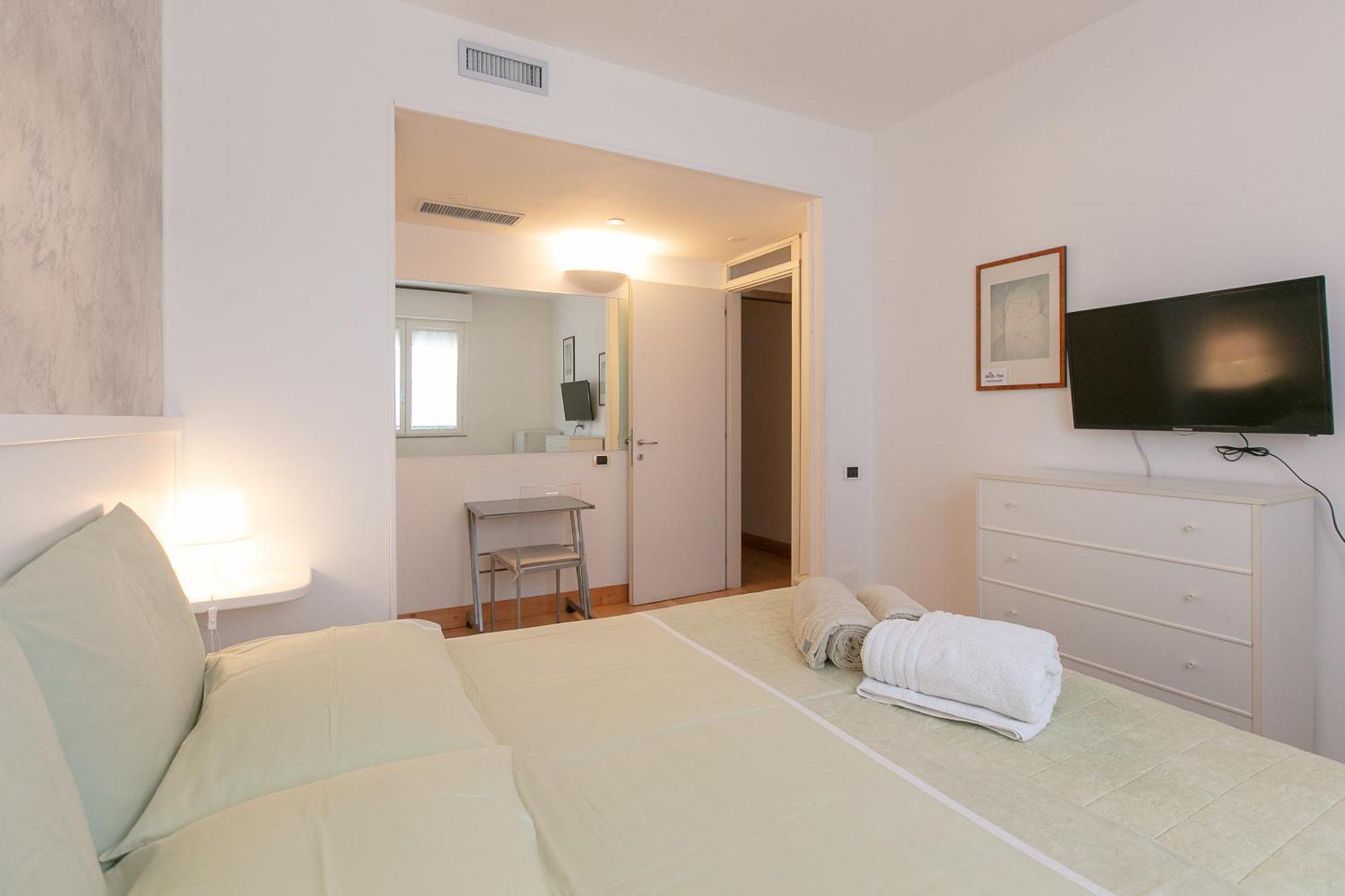 Giardini E Mare Bed & Breakfast Quartu Sant'Elena Exterior photo